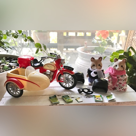 Sylvanian Families Motorcycle Sidecar Brand New in Box. This Vintage, Discontinued, and Hard to Find Calico Critters Set is a Collector Item - UK